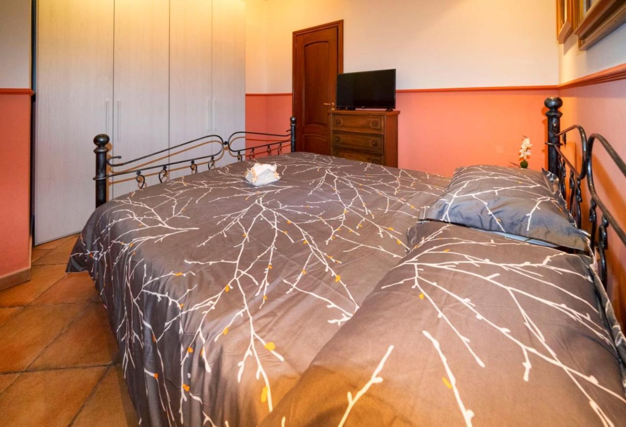 Affittacamere Le Palme Ospedaletti Buitenkant foto